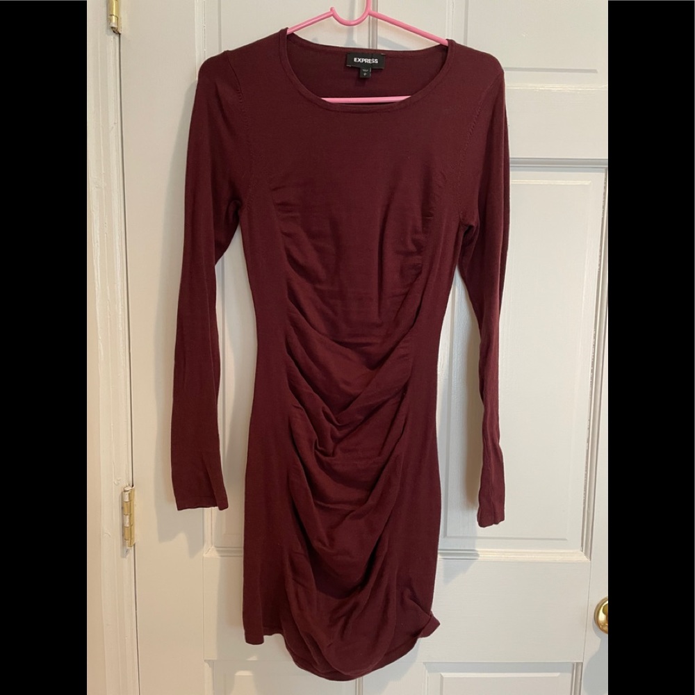 Express Ruched sweater dress in maroon color - Picture 2 of 4